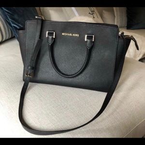Michael Kors Selma